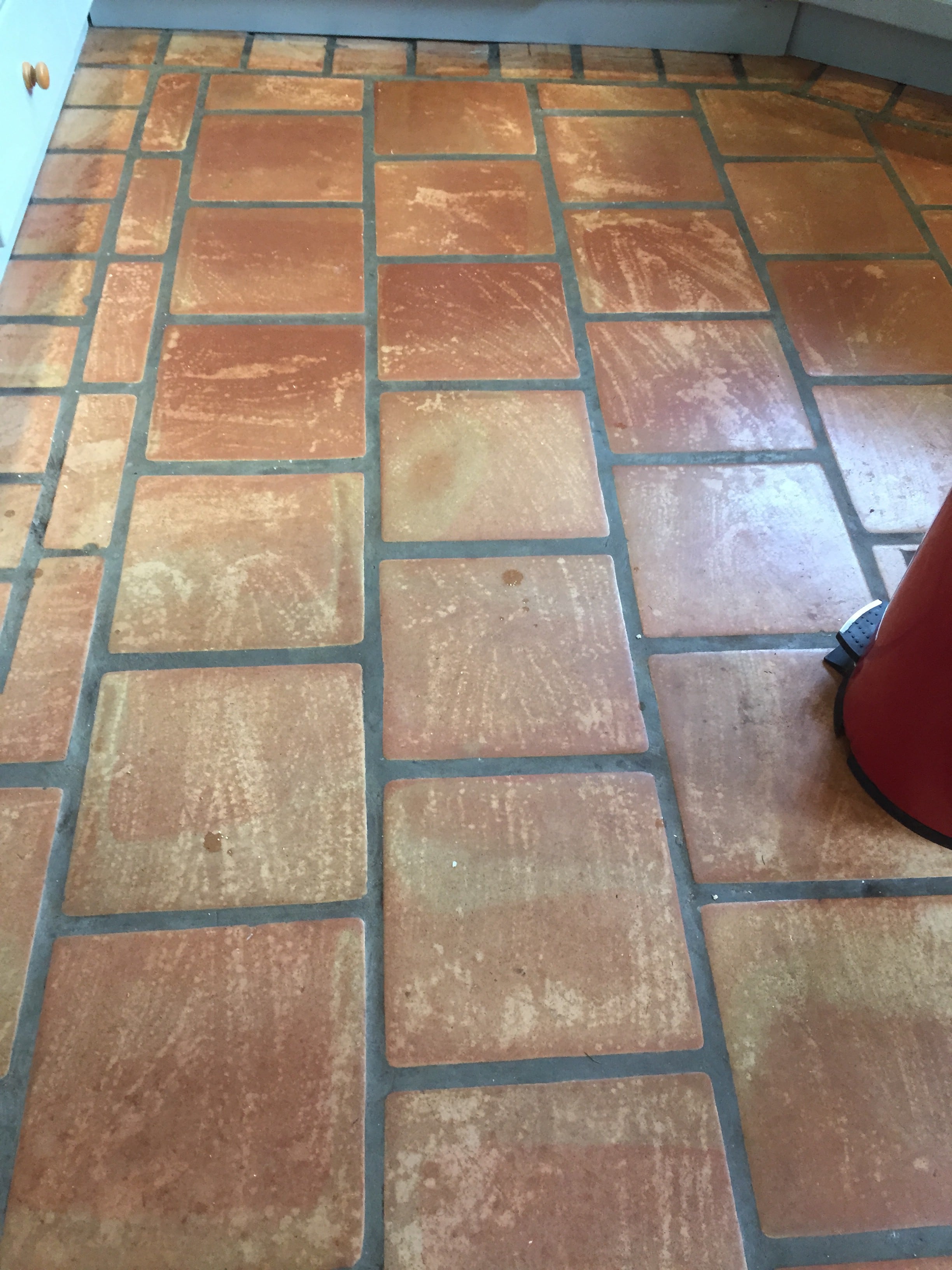 bleach-damaged-sealer-replaced-on-a-terracotta-tiled-floor-in-somerset